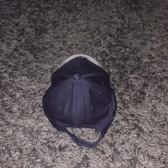 Dallas Cowboys hat🧢 - Picture 2 of 2